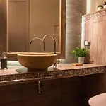 Luxury - In The Center *